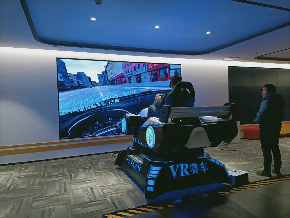 VR fatigue driving experience to prevent traffic safety
